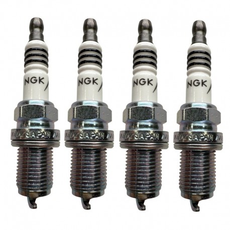 شمع خودرو ایریدیوم ان جی کی مدل BKR6EIX-11-6418 پایه کوتاه مناسب برای تویوتا کرولا بسته 4 عددی