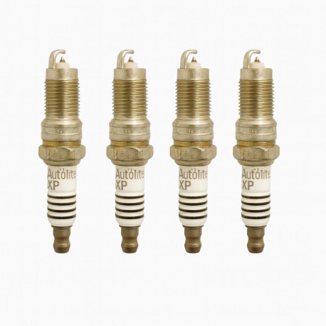 شمع خودرو اتولایت مدل XP5145 پایه کوتاه بسته 4 عددی