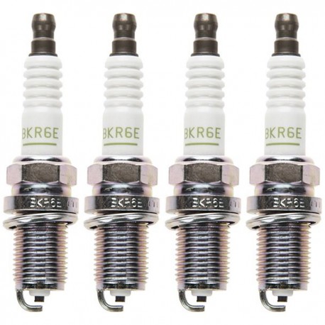 شمع خودرو ان جی کی مدل BKR6E-93840 بسته 4 عددی