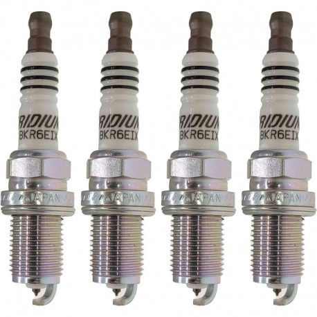 شمع خودرو ان جی کی مدل BKR6EIX-6418 پایه کوتاه بسته 4 عددی