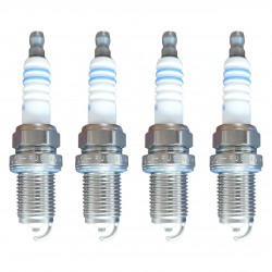 شمع خودرو بوش مدل تک پلاتین کد FR7DC +8 پایه کوتاه بسته 4 عددی